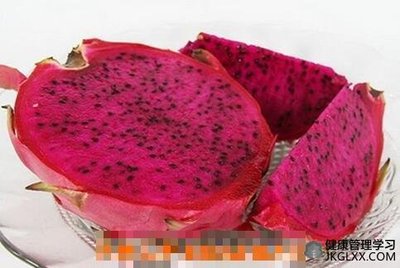 坐月子期间可以吃火龙果吗