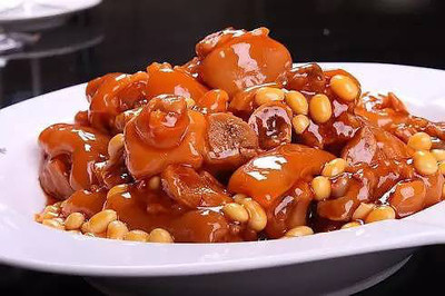 咸猪脚焖黄豆做法大全家常