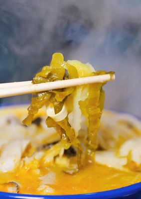 酸菜土豆粉