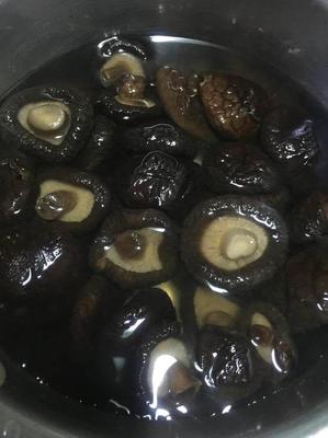 白酒浸香菇
