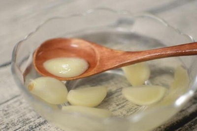大蒜加冰糖治咳嗽吗