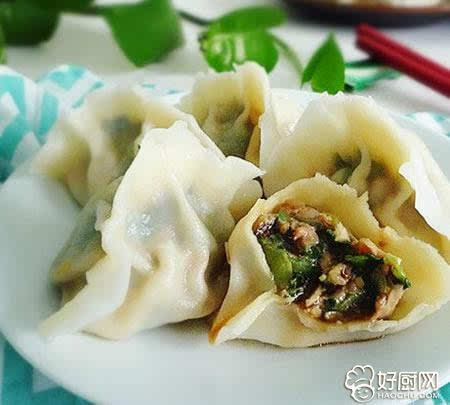 芹菜和香菇饺子的做法