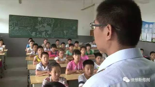 爷爷的房产证能上学吗