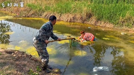 做梦在河里抓鱼