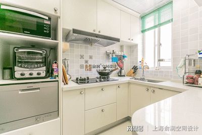 白色橱柜怎么打扫