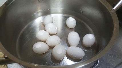 鸽子蛋煮多长时间
