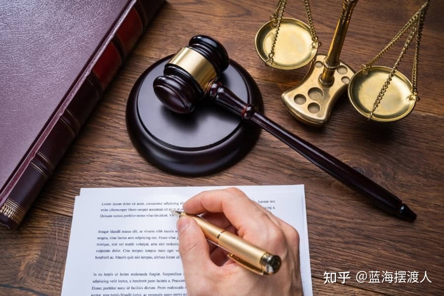 律师赚钱