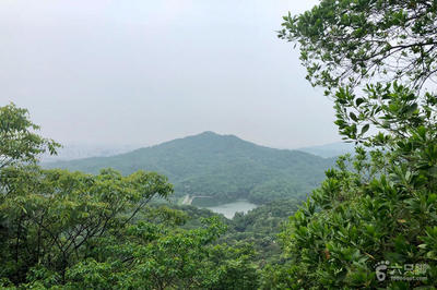 广州白云山入口