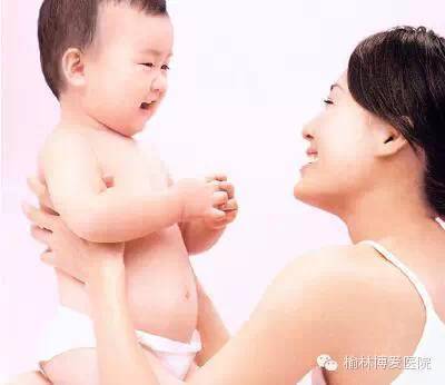 生完宝宝多久可以洗头