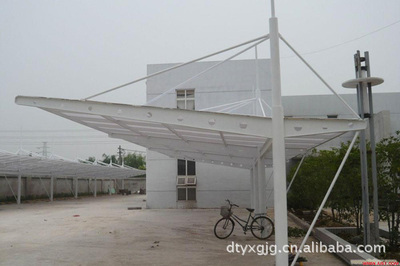 钢结构玻璃雨棚价格