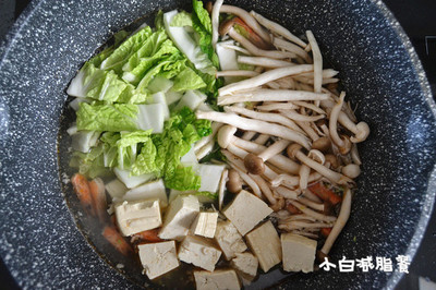 白菜豆腐蘑菇做法大全家常