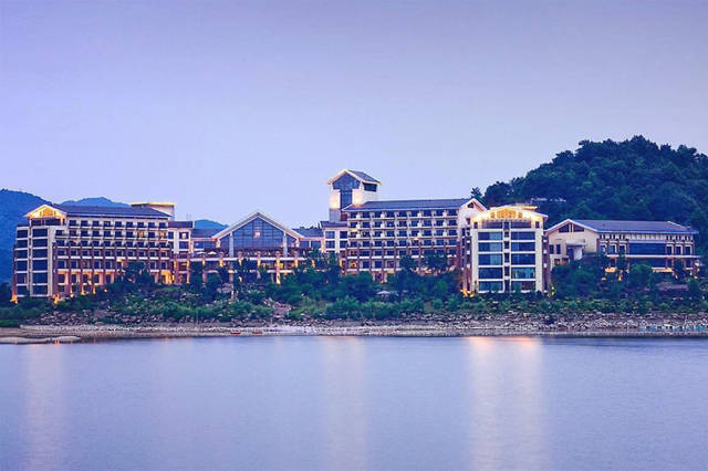 杭州中都青山湖畔大酒店