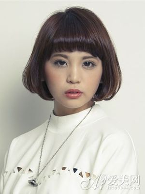 女儿童发型短发