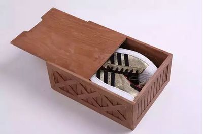 鞋盒怎么做成车