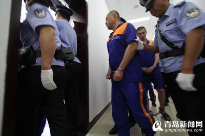 判处死刑缓期二年执行是什么意思