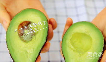 宝宝能吃牛油果吗