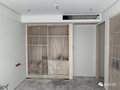 砌墙做的衣柜效果图