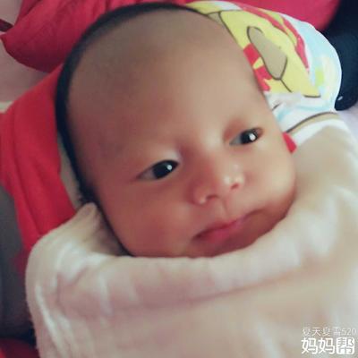 一个月大婴儿感冒鼻塞怎么办