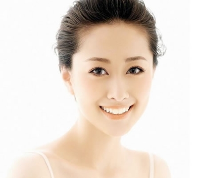 皮肤偏黄怎么美白