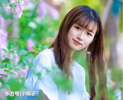 天生桃花命的生肖女