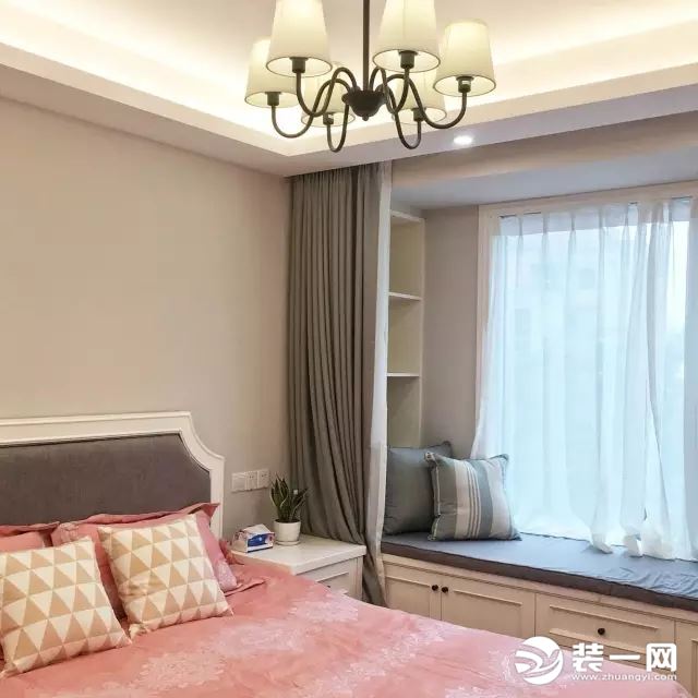 飘窗窗帘效果图主卧