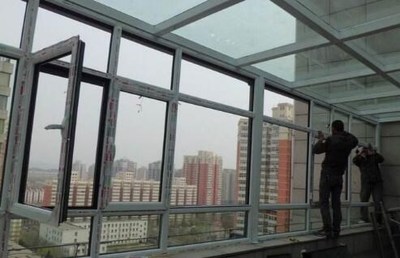阳台窗户多少钱一平方