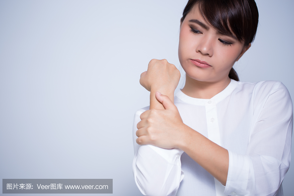 手臂里面疼是怎么回事