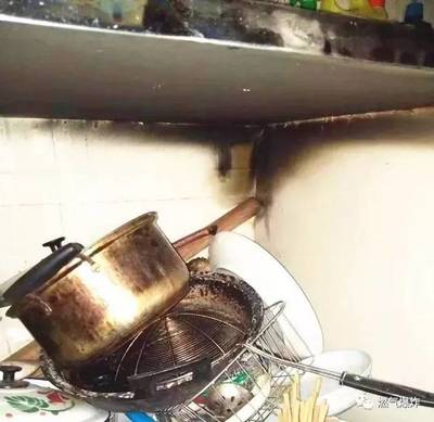 煤气堆积橱柜导致爆炸