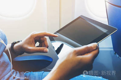 我坐飞机时可以带平板电脑吗?我坐飞机时可以带平板电脑吗?