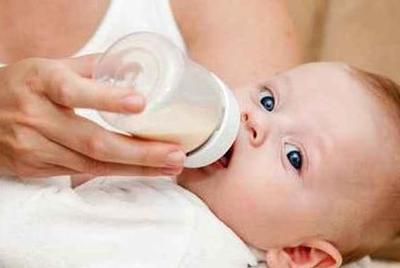 4个月宝宝母乳奶量标准