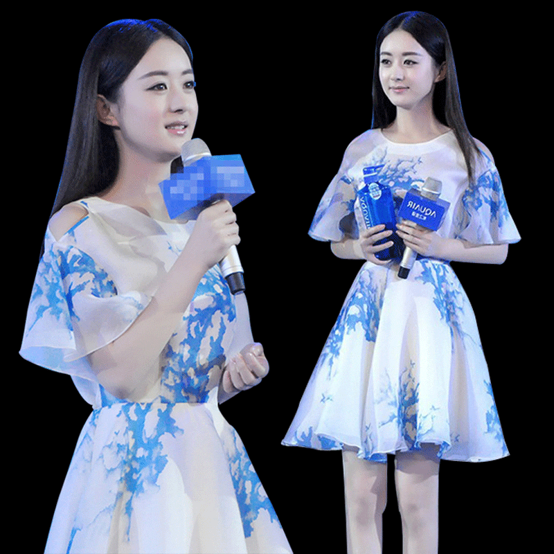 小花裙子怎么穿好看