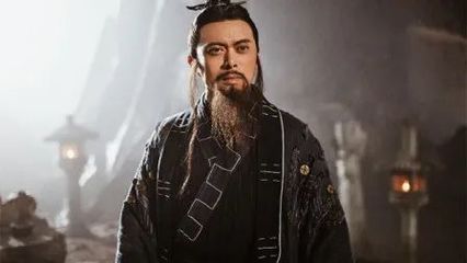 侯姓名人