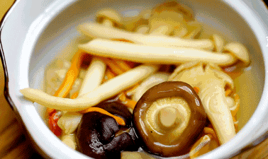 干锅羊肚菌菇怎么做好吃