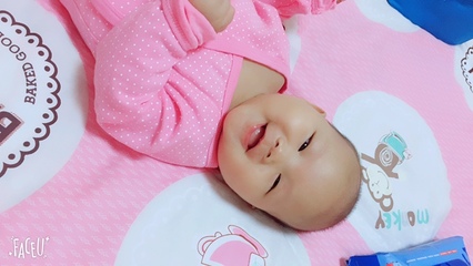 两个月的宝宝放屁很臭