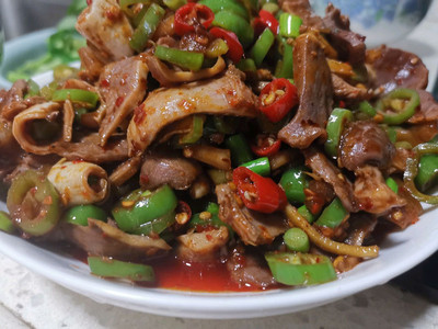 蒜苔炒鹅的做法大全家常