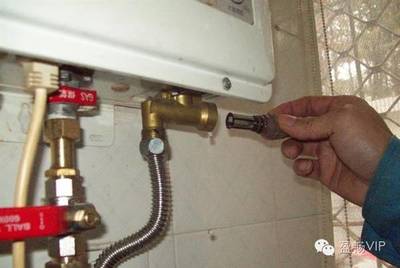 燃气热水器接口
