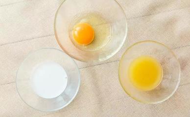 两个鸡蛋蒸蛋要多少水