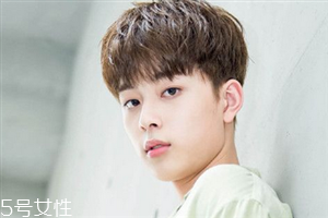 发型男短发名称