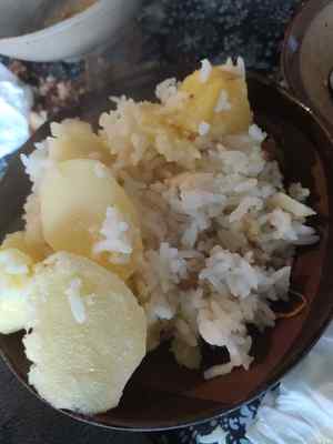 恩施土豆饭制作方法