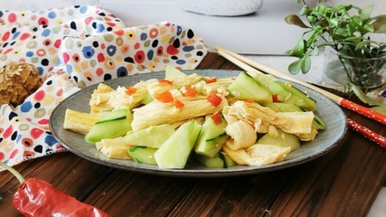 凉拌黄瓜腐竹的做法大全