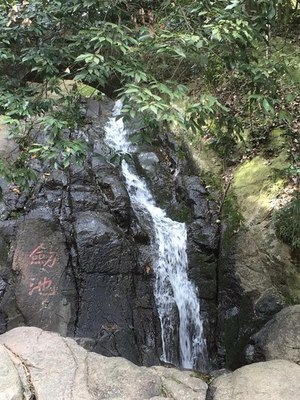 上海到莫干山多少公里