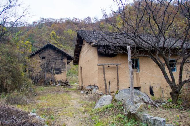 山里的房子图片