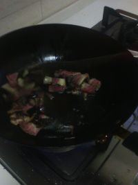 泥鳅腊肉做法大全家常炒菜