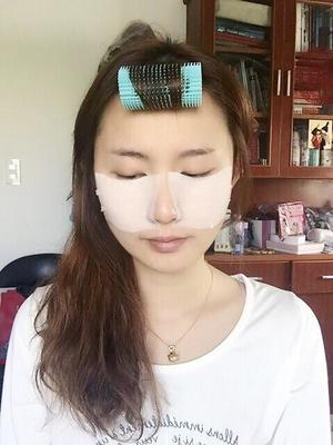 化妆之后脸很干怎么办