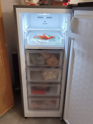 冰箱一直响怎么回事