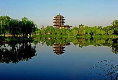 济南大明湖介绍
