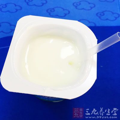 宝宝发烧能喝纯牛奶吗