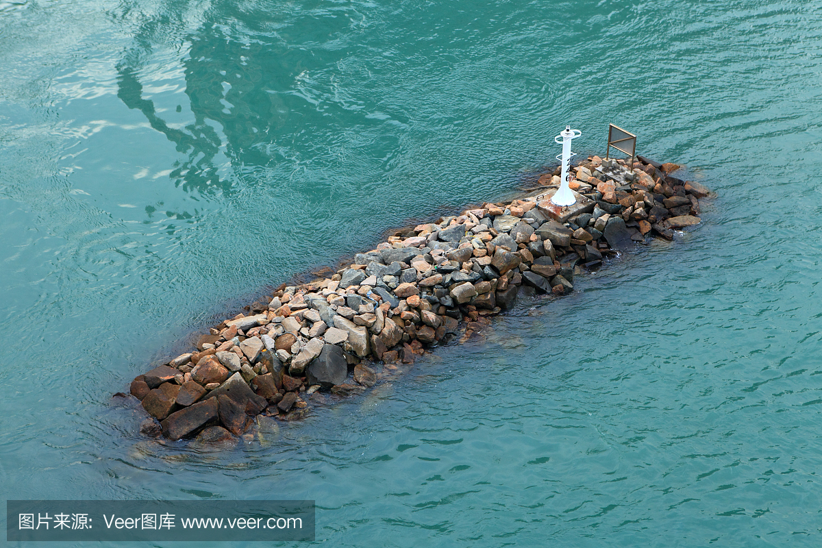 船舶防浪条