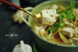 乌贼豆腐汤的做法大全家常