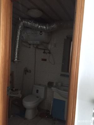 扩大厨房拆一个卫生间